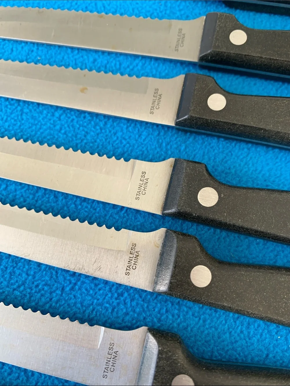 Steak Knives Set of 8 - Measure 8.75”